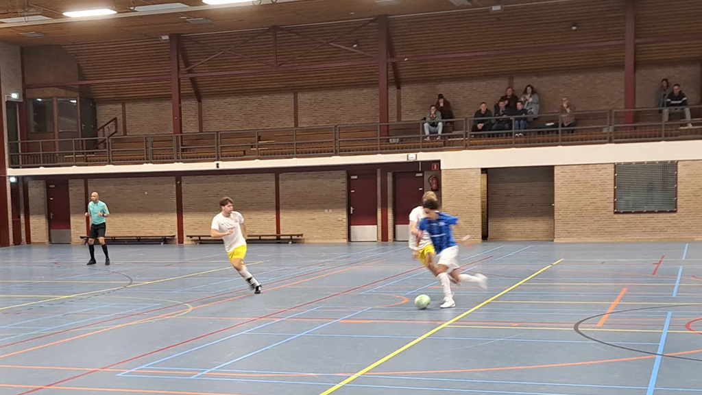  Ruime zege op FC Coronaas
